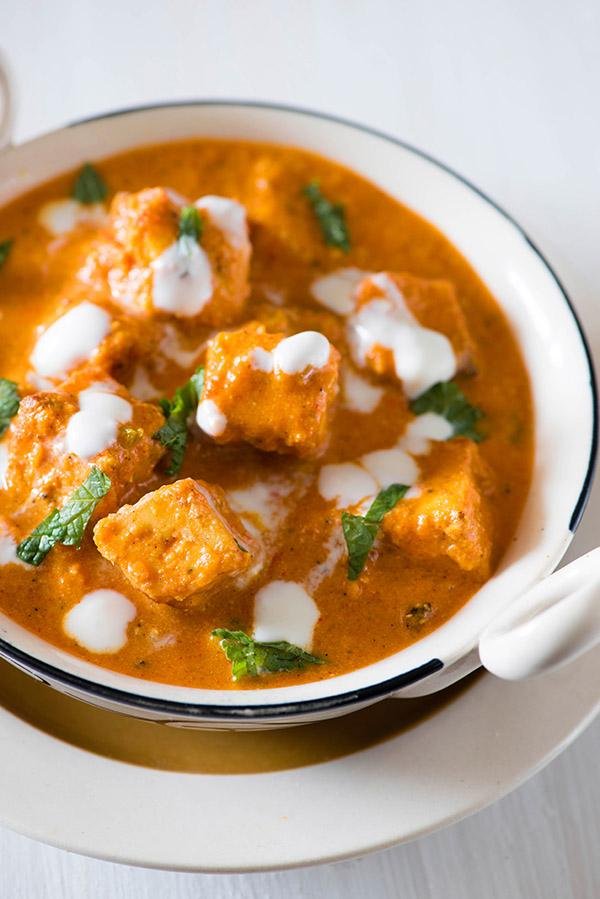 Paneer tikka masala curry with charred paneer cubes